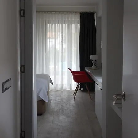 Ξενοδοχείο Arinnanda 3*