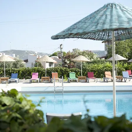 Ξενοδοχείο Arinnanda 3*