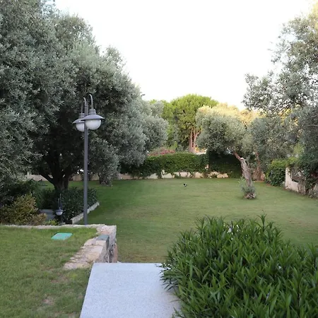 Ξενοδοχείο Arinnanda 3*